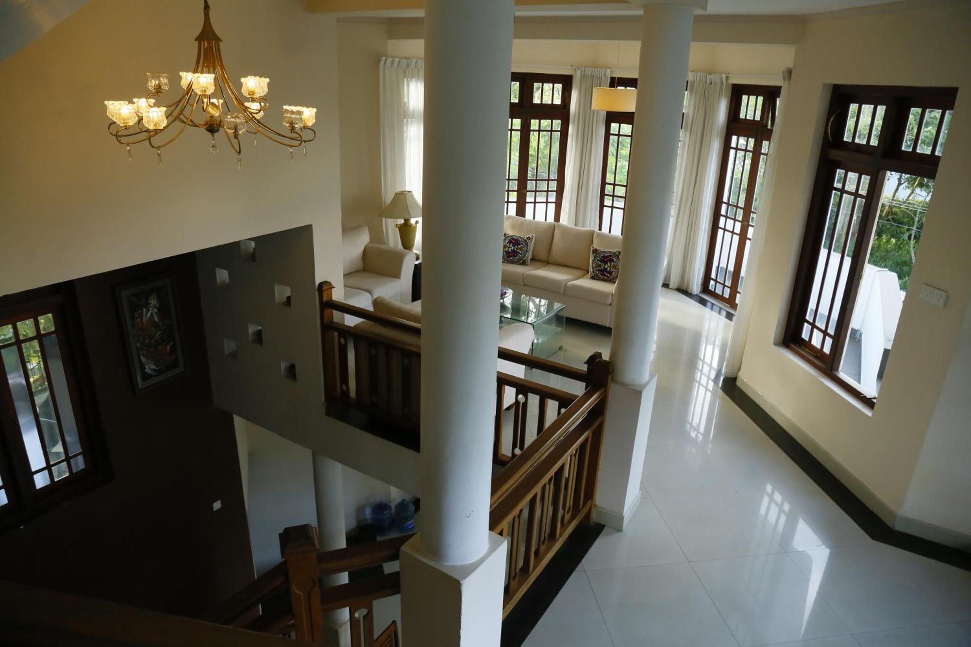 Crown Hills Kandy Inn Eksteriør billede