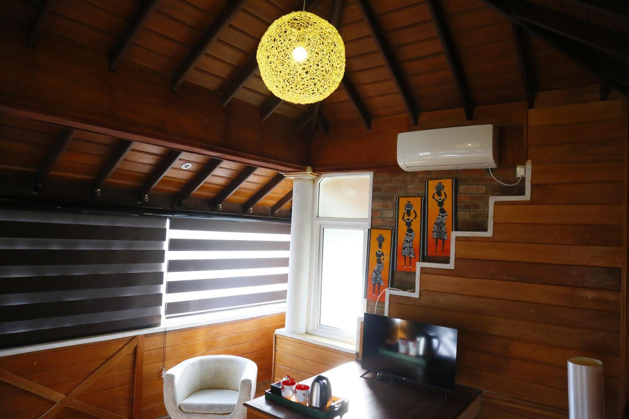 Crown Hills Kandy Inn Eksteriør billede